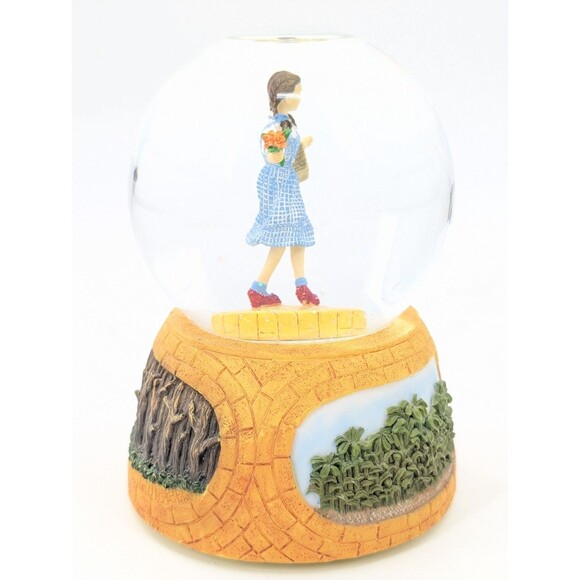 Wizard of Oz Westland Dancing Dorothy Musical Glitter Snow Globe 4"x6" - Picture 7 of 7